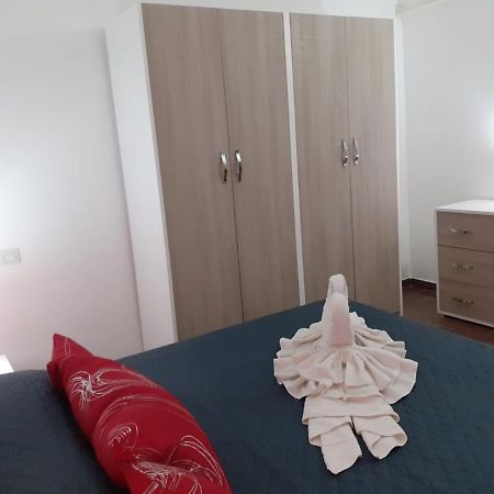 דירות סיניסקולה Sos Appentos 3 - Indipendente 4/6 Posti Letto מראה חיצוני תמונה