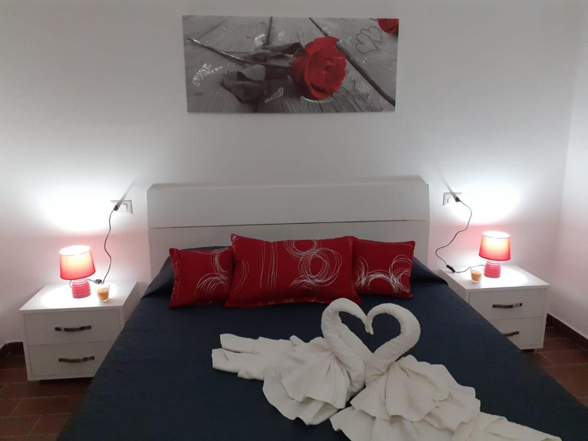 דירות סיניסקולה Sos Appentos 3 - Indipendente 4/6 Posti Letto מראה חיצוני תמונה